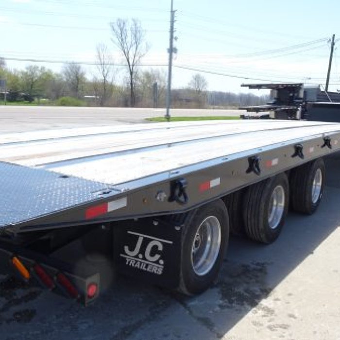 JC Trailers -Tridem Slide Axle Trailer (3)