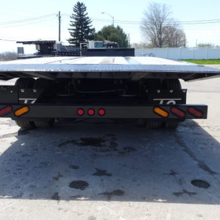 JC Trailers -Tridem Slide Axle Trailer (4)