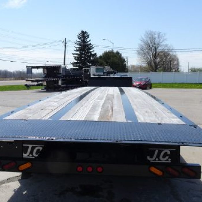 JC Trailers -Tridem Slide Axle Trailer (5)