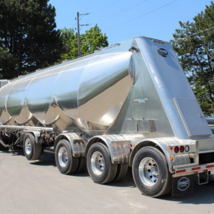 MAC Pneumatic Tankers – Brand New (2)