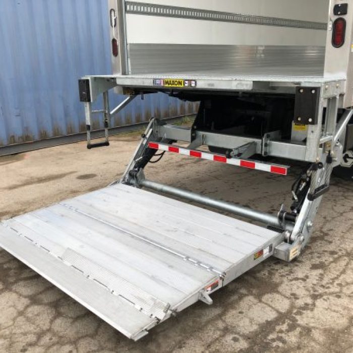 Maxon Lift Gates (4)