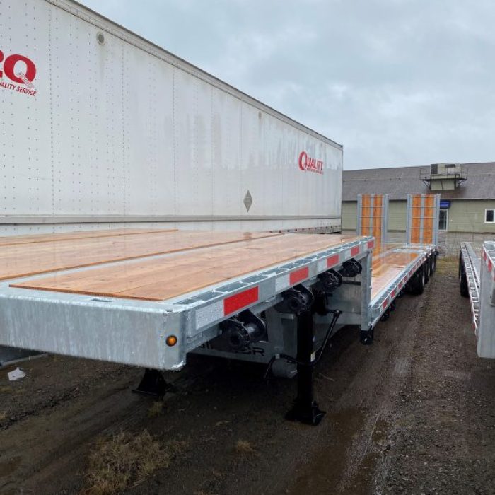 NEW Gincor Galvanized Equipment Drop with Bi-fold Air Ramps (7)