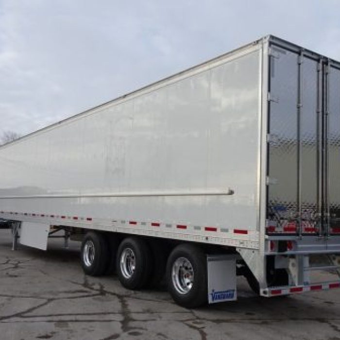 New 2024 Vanguard Tridem Reefer (5)