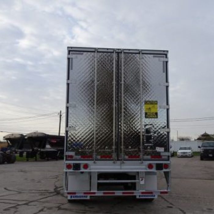 New 2024 Vanguard Tridem Reefer (7)