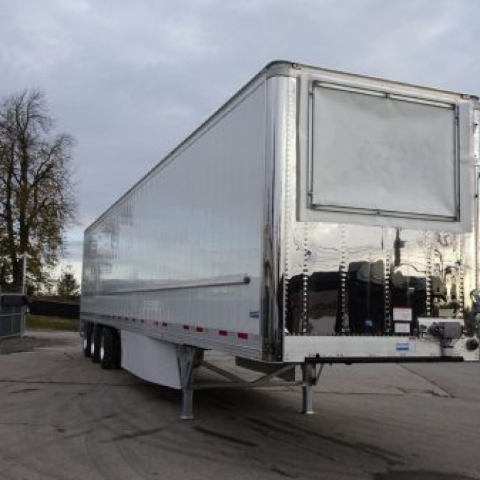 New 2024 Vanguard Tridem Reefer (9)