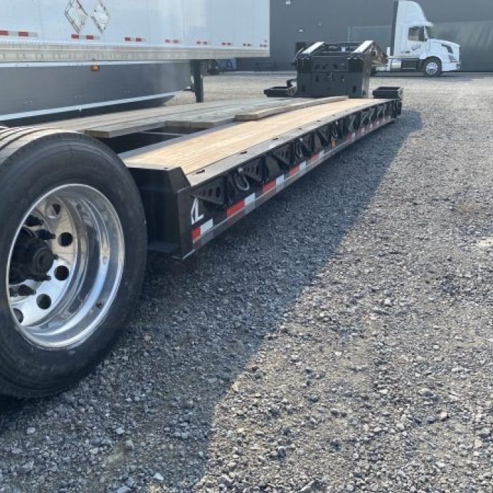 New XL Specialized Hydraulic Detach 40 ton float (18)