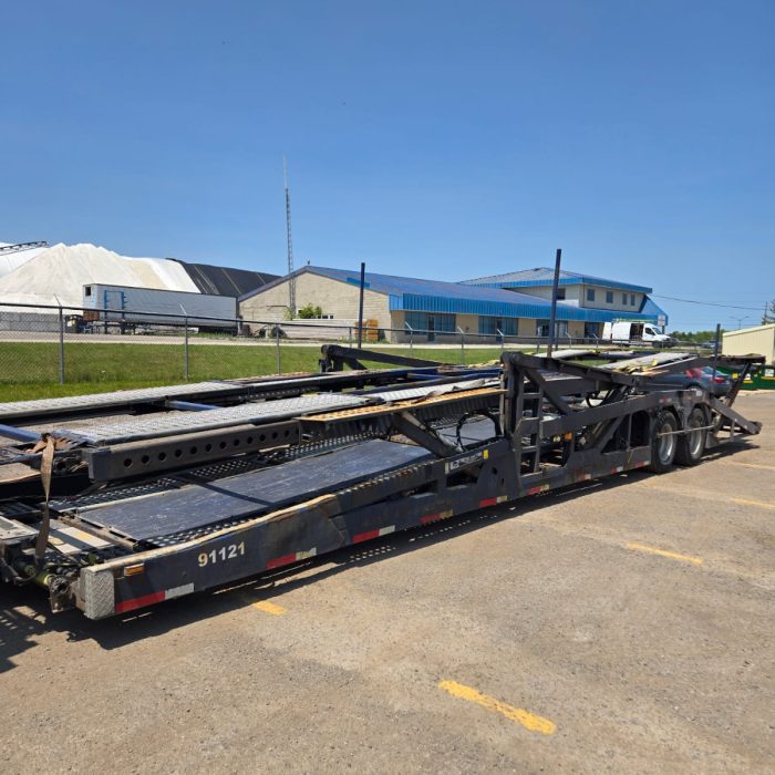 Peterbilt 2014 Cottrell, CX9 (1)