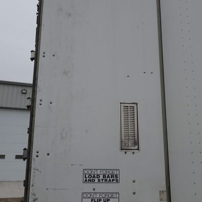 Tandem Dry Van – Trailer Rental Available Today (4)