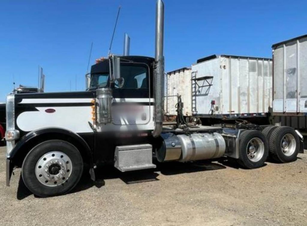 2014 Peterbilt 388