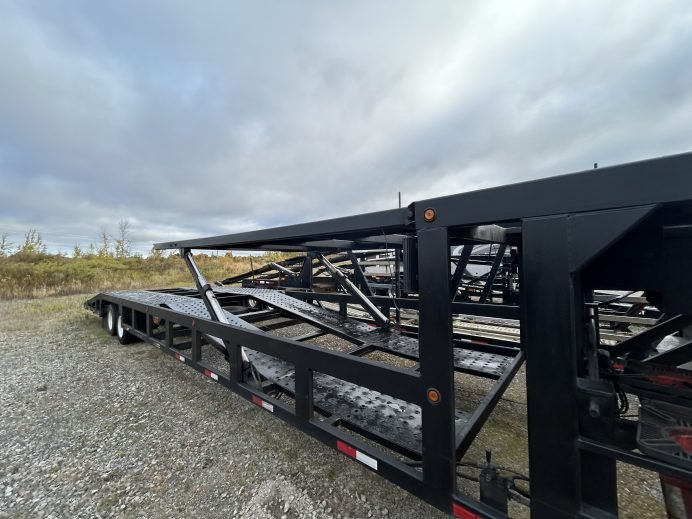 2017 Sun Country 5-Car Drop Deck Tandem Trailer (2)