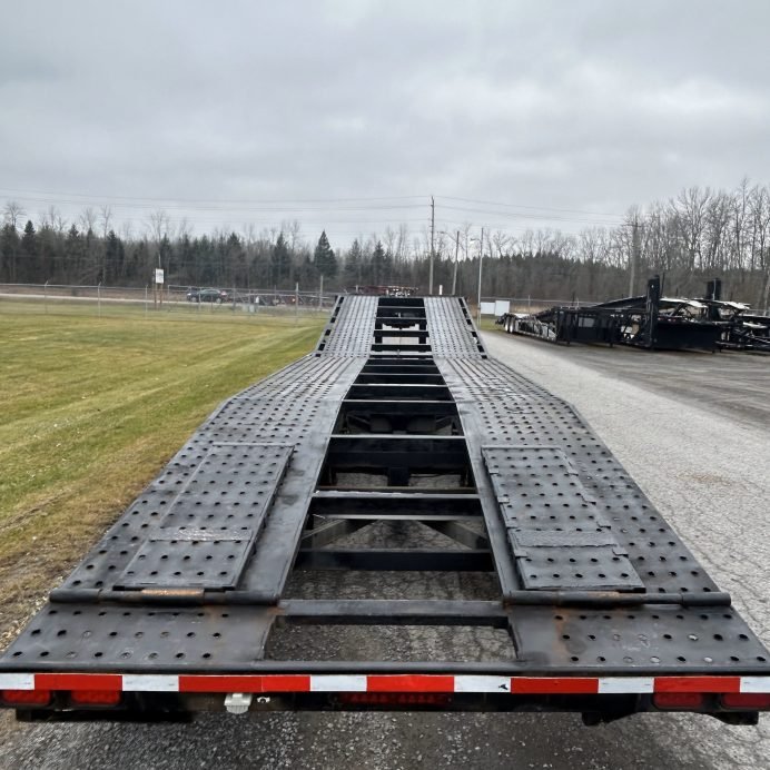 2018 Sun Country 5-Car Drop Deck Tandem Trailer (5)