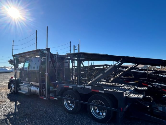 2023 Western Star 4900 & 2023 Cottrell CX-09LS3 Fast Act 80 Ft Quickloader (1)