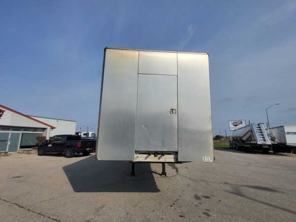 IN STOCK – Used MAC – Tandem Flatbed w Tarp (1)