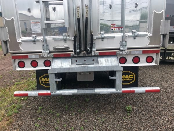 NEW 2024 Mac Tridem Walking Floor Trailer (8)