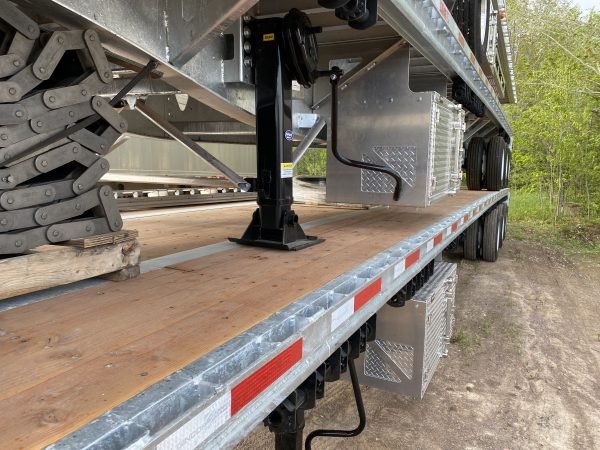 NEW Gincor Galvanized Tridem Flatbeds (2)