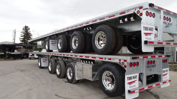 New ThruWay 5-Axle Steel Flatbed (7)