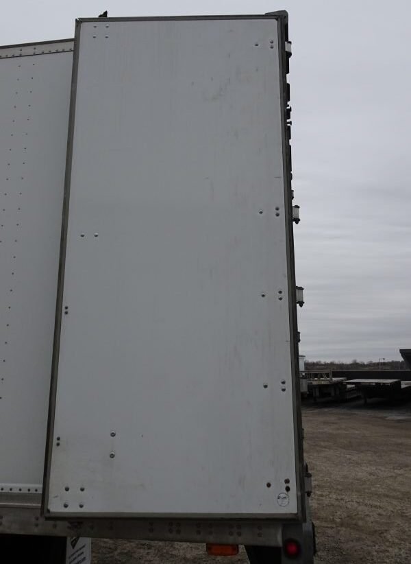 Tandem Dry Van – Trailer Rental Available Today (3)