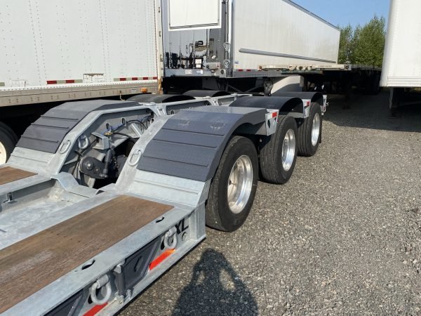 XL Specialized Galvanized Hydraulic Detach Trailers (12)