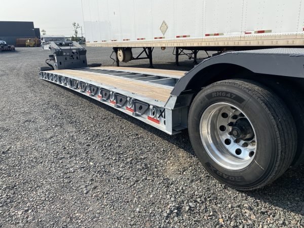 XL Specialized Galvanized Hydraulic Detach Trailers (13)